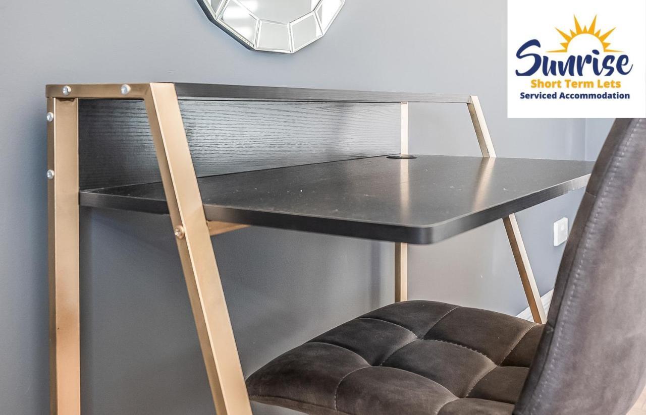 Presidential Apartment, Family Home, Luxury Bedrooms, 2 Rooms, 1 King Bed, 2 Single Beds, Free Wifi, Free Parking, Tourists, Business Travelers, Relocation, Beautiful River Views, - Long Stays, Invoice And Reduced Price Are Only Via Sunrise Short Let Данді Екстер'єр фото