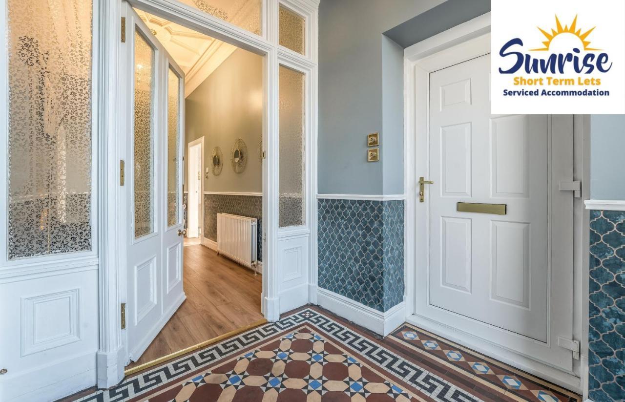 Presidential Apartment, Family Home, Luxury Bedrooms, 2 Rooms, 1 King Bed, 2 Single Beds, Free Wifi, Free Parking, Tourists, Business Travelers, Relocation, Beautiful River Views, - Long Stays, Invoice And Reduced Price Are Only Via Sunrise Short Let Данді Екстер'єр фото