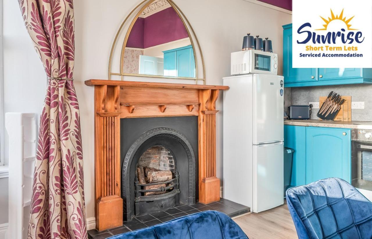 Presidential Apartment, Family Home, Luxury Bedrooms, 2 Rooms, 1 King Bed, 2 Single Beds, Free Wifi, Free Parking, Tourists, Business Travelers, Relocation, Beautiful River Views, - Long Stays, Invoice And Reduced Price Are Only Via Sunrise Short Let Данді Екстер'єр фото
