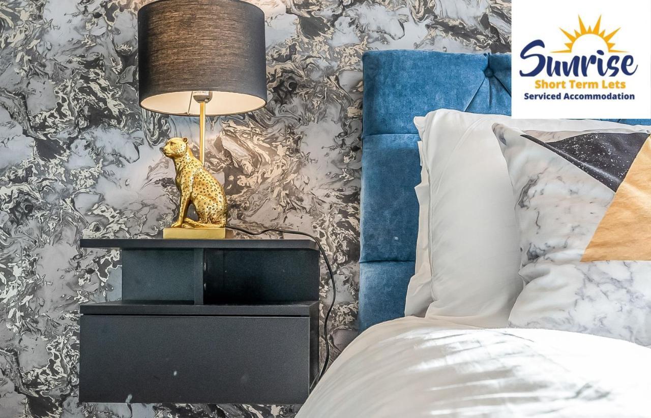 Presidential Apartment, Family Home, Luxury Bedrooms, 2 Rooms, 1 King Bed, 2 Single Beds, Free Wifi, Free Parking, Tourists, Business Travelers, Relocation, Beautiful River Views, - Long Stays, Invoice And Reduced Price Are Only Via Sunrise Short Let Данді Екстер'єр фото