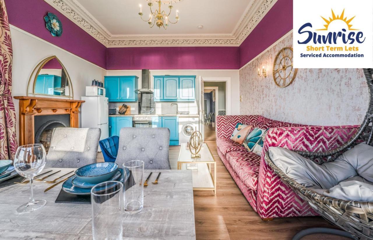Presidential Apartment, Family Home, Luxury Bedrooms, 2 Rooms, 1 King Bed, 2 Single Beds, Free Wifi, Free Parking, Tourists, Business Travelers, Relocation, Beautiful River Views, - Long Stays, Invoice And Reduced Price Are Only Via Sunrise Short Let Данді Екстер'єр фото