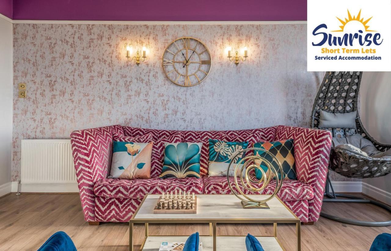 Presidential Apartment, Family Home, Luxury Bedrooms, 2 Rooms, 1 King Bed, 2 Single Beds, Free Wifi, Free Parking, Tourists, Business Travelers, Relocation, Beautiful River Views, - Long Stays, Invoice And Reduced Price Are Only Via Sunrise Short Let Данді Екстер'єр фото