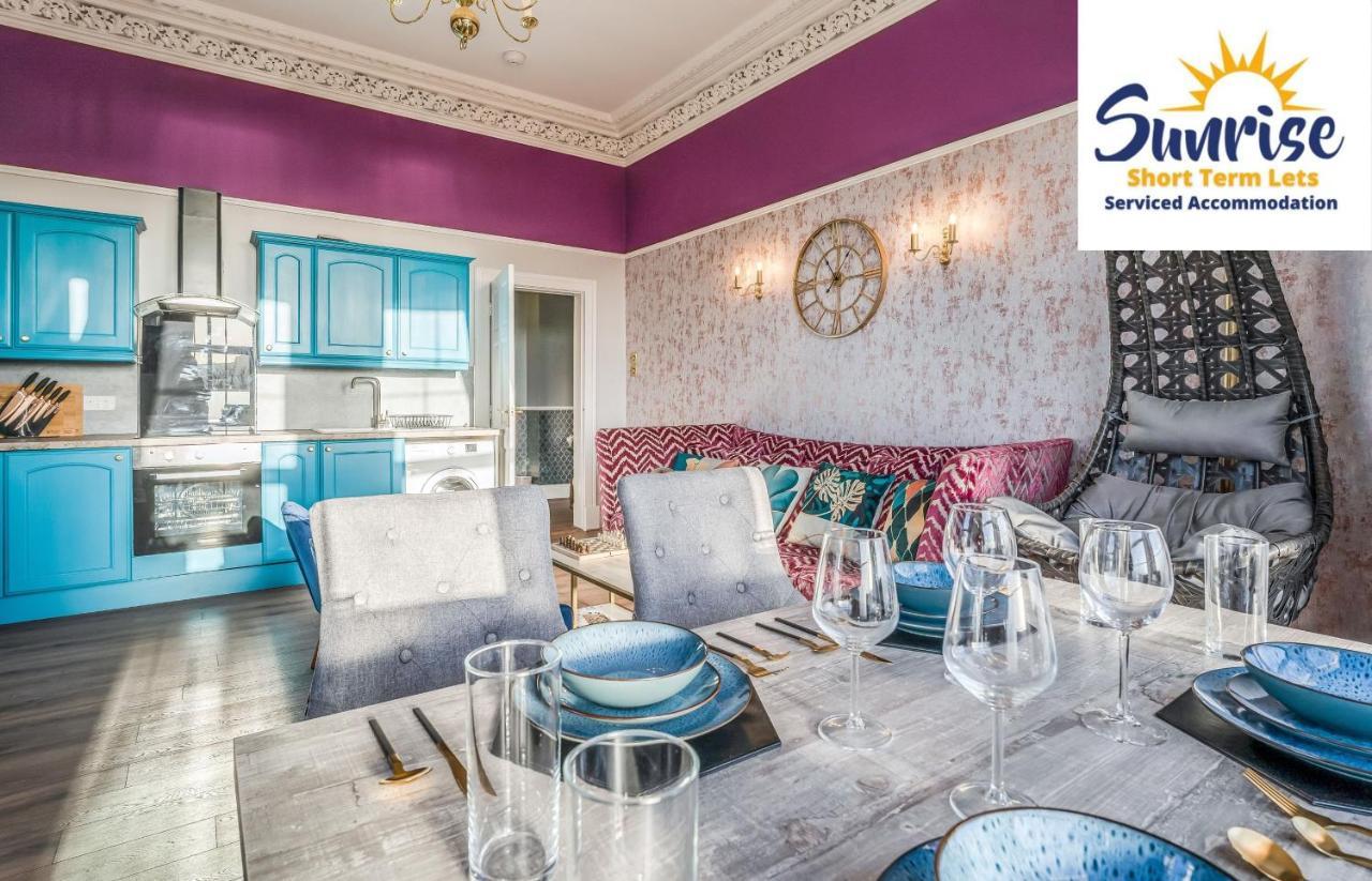 Presidential Apartment, Family Home, Luxury Bedrooms, 2 Rooms, 1 King Bed, 2 Single Beds, Free Wifi, Free Parking, Tourists, Business Travelers, Relocation, Beautiful River Views, - Long Stays, Invoice And Reduced Price Are Only Via Sunrise Short Let Данді Екстер'єр фото