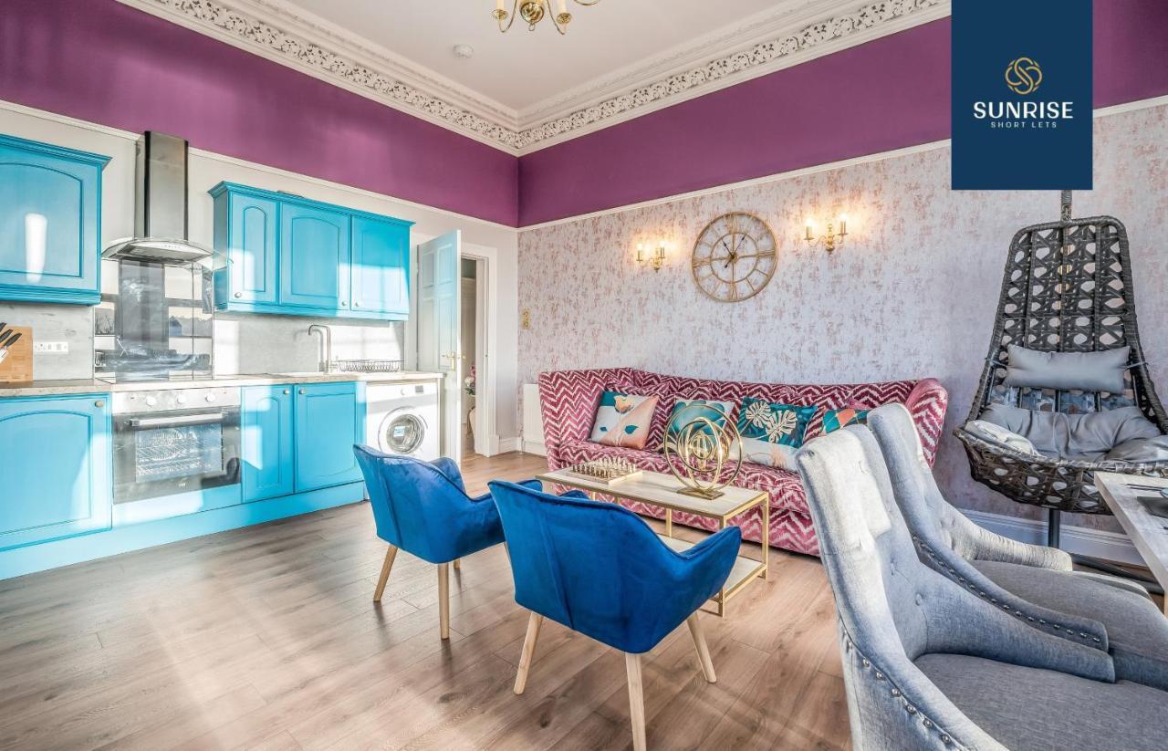 Presidential Apartment, Family Home, Luxury Bedrooms, 2 Rooms, 1 King Bed, 2 Single Beds, Free Wifi, Free Parking, Tourists, Business Travelers, Relocation, Beautiful River Views, - Long Stays, Invoice And Reduced Price Are Only Via Sunrise Short Let Данді Екстер'єр фото