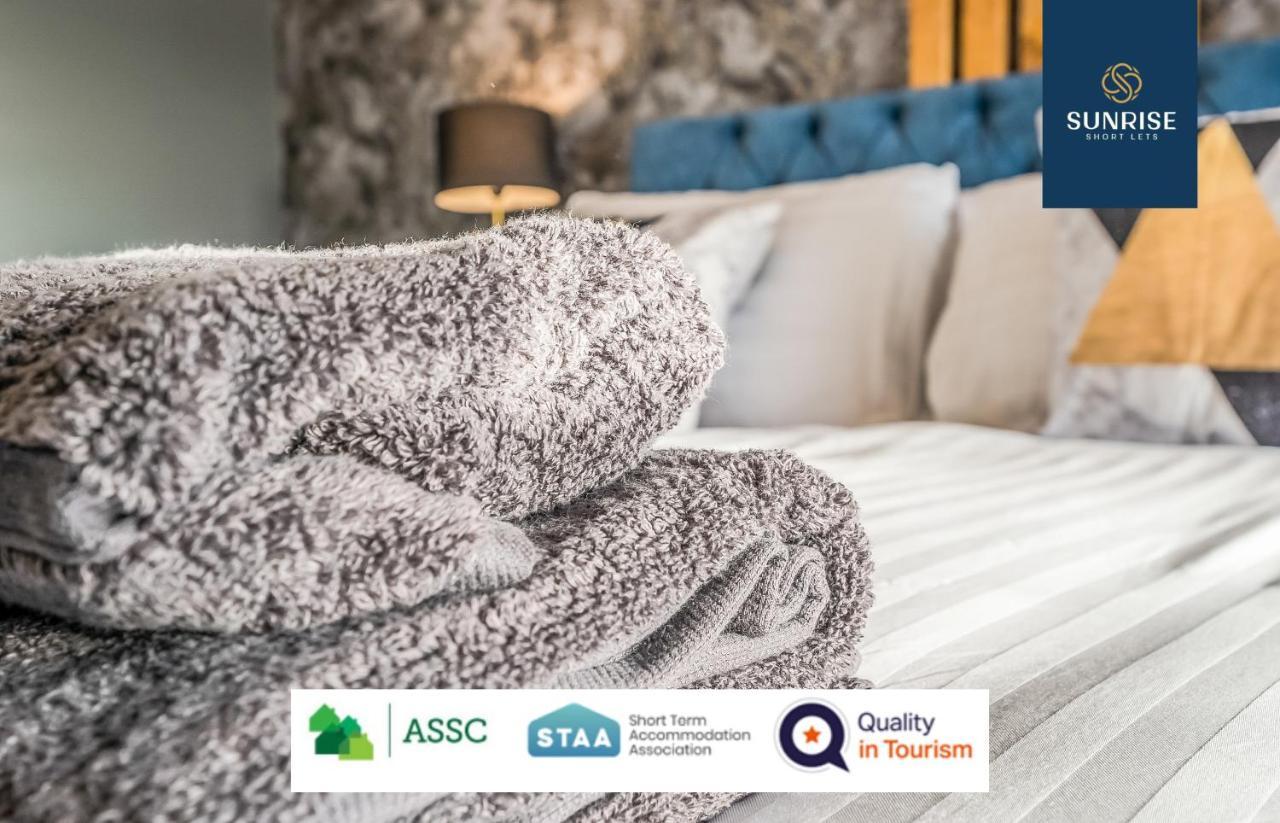 Presidential Apartment, Family Home, Luxury Bedrooms, 2 Rooms, 1 King Bed, 2 Single Beds, Free Wifi, Free Parking, Tourists, Business Travelers, Relocation, Beautiful River Views, - Long Stays, Invoice And Reduced Price Are Only Via Sunrise Short Let Данді Екстер'єр фото